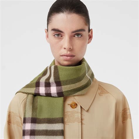 burberry scaef at the bay|burberry check wool scarf.